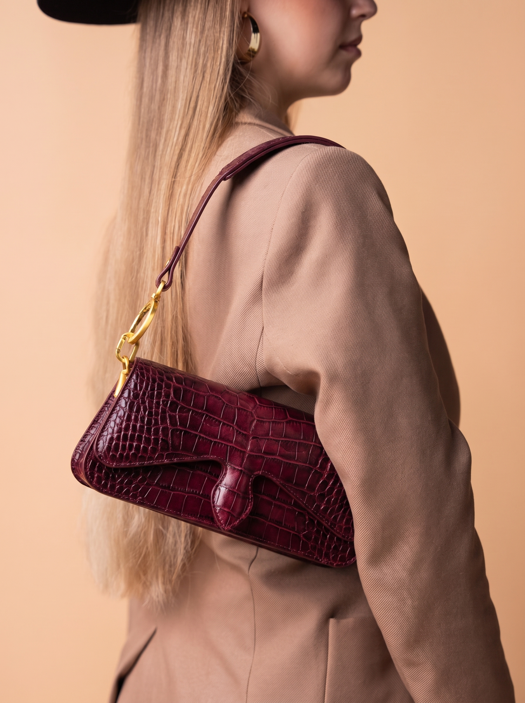 Carrasquilla Baguette – Leather Shoulder Bag – Vino