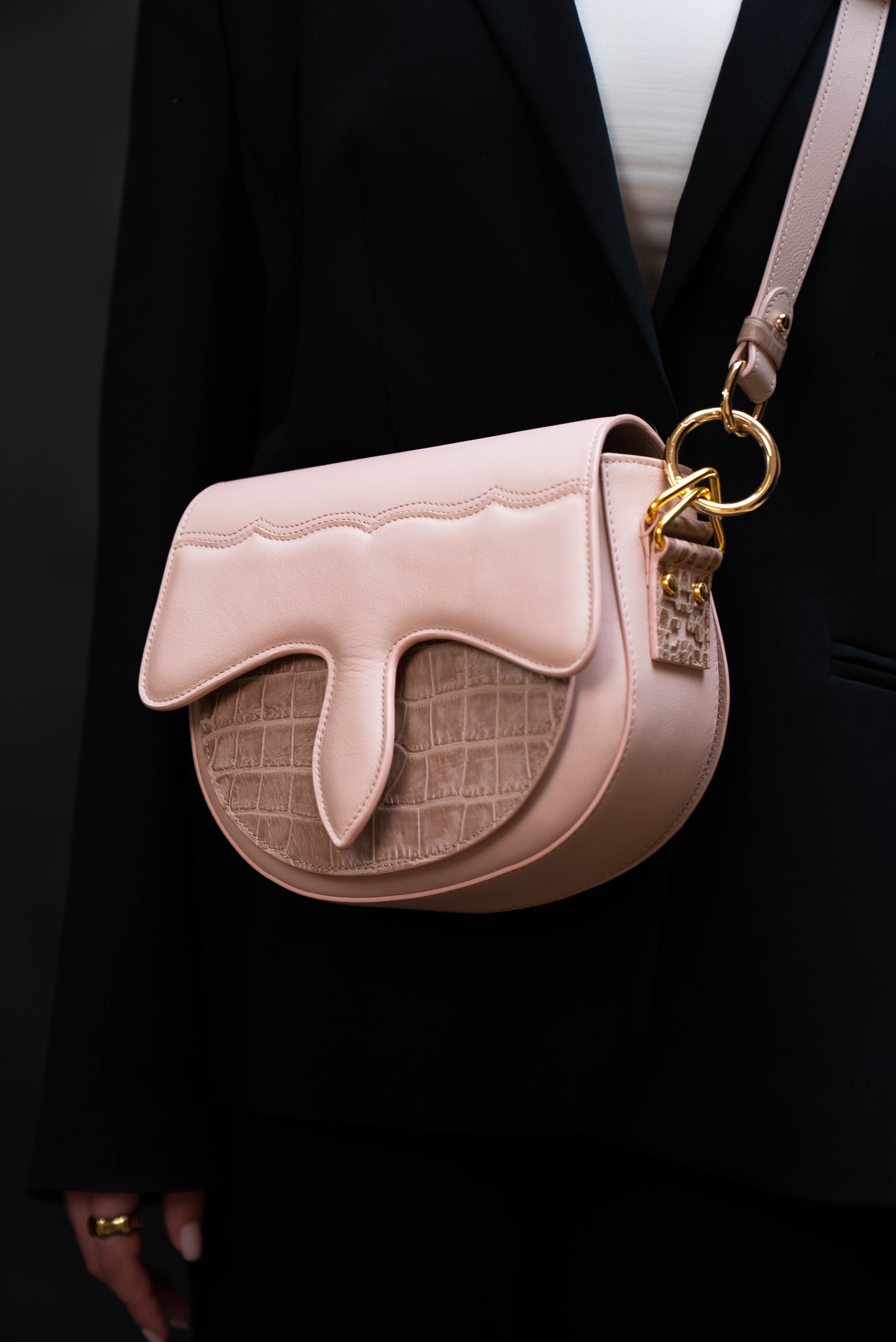 Carrasquilla Classic La Patrona – Leather Shoulder Bag - Rosé