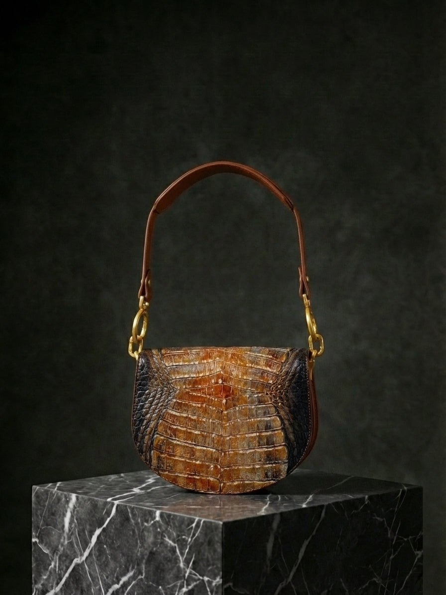 Carrasquilla Mini – Leather Shoulder Bag – Caramelo
