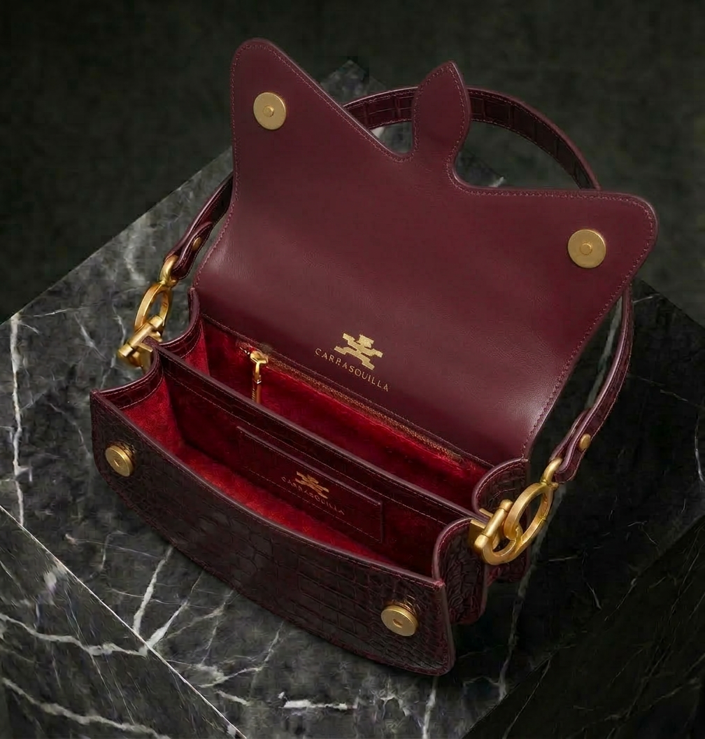 Carrasquilla Mini – Luxury Leather Shoulder Bag – Vino