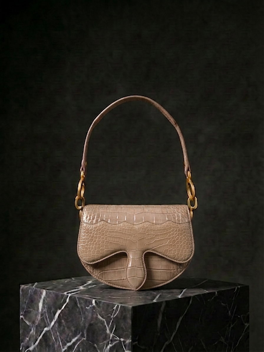 Carrasquilla Mini – Leather Shoulder Bag – Arena