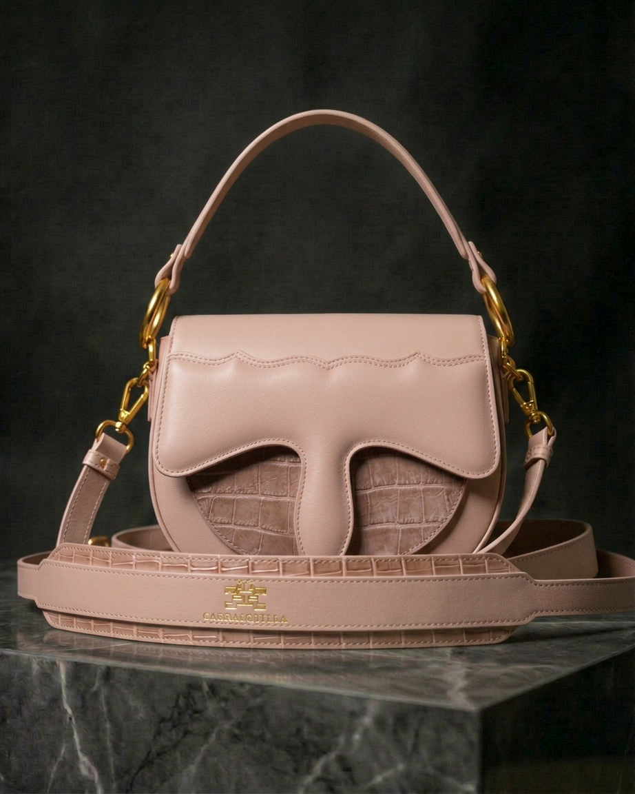 Carrasquilla Classic La Patrona – Leather Shoulder Bag - Rosé