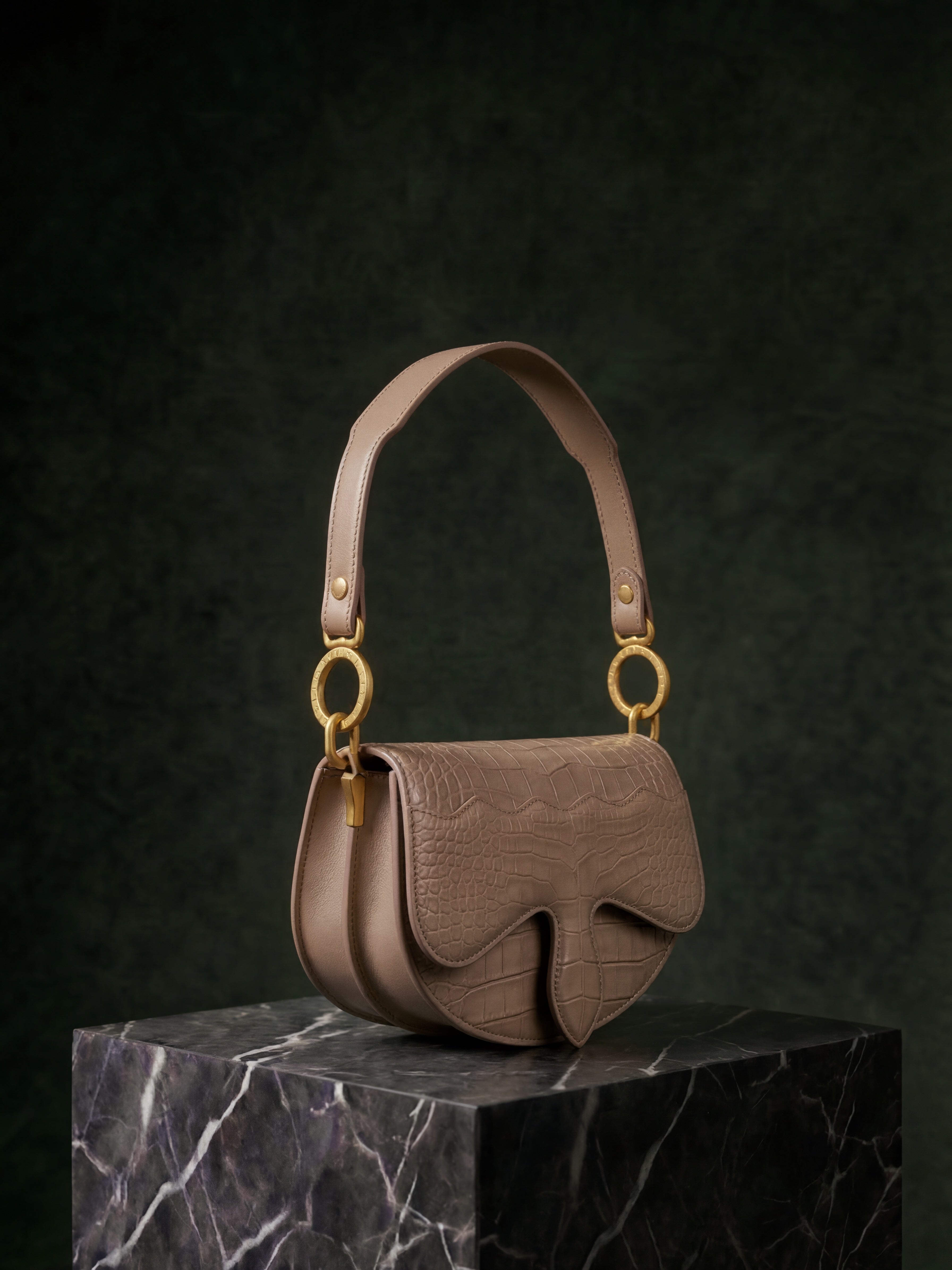 Carrasquilla Mini – Leather Shoulder Bag – Arena