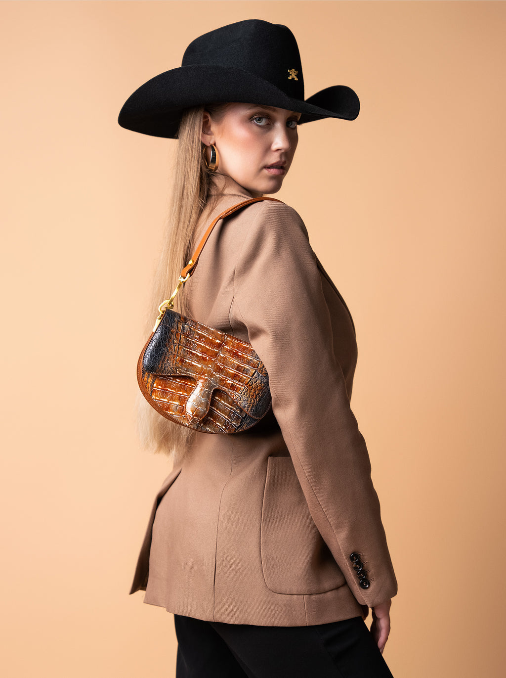 Carrasquilla Mini – Leather Shoulder Bag – Caramelo